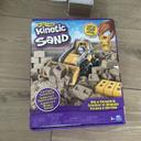 Kinetic sand