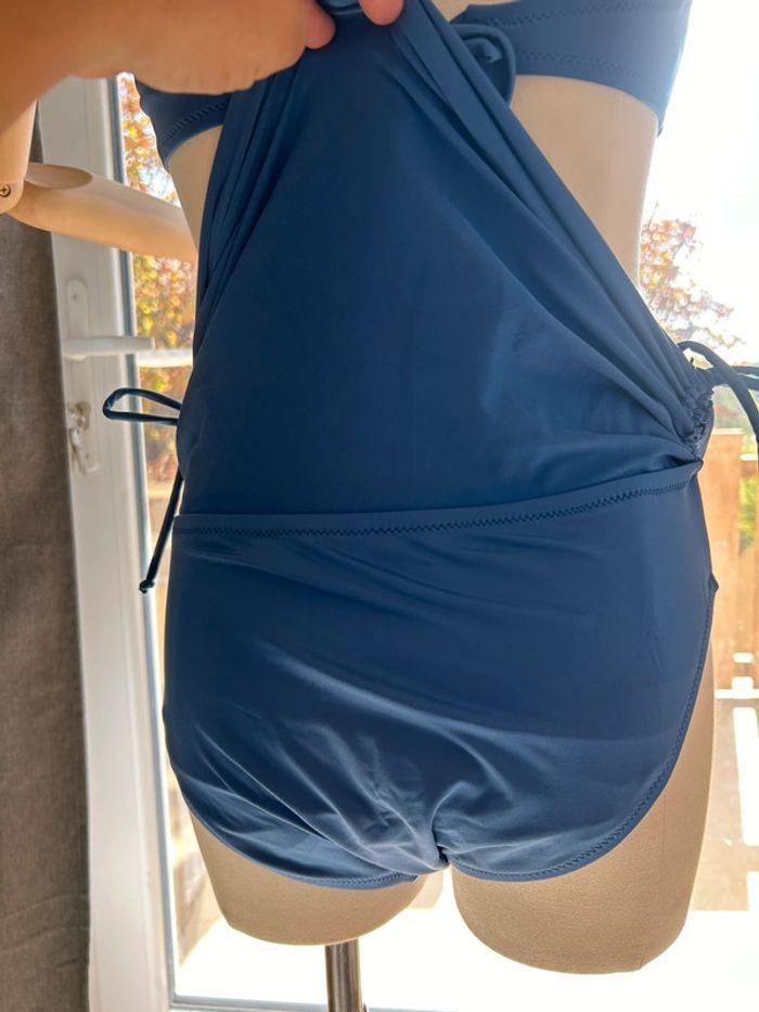 Maillot de bain 2 pièces bleu bijoux doré culotte plissée ajustable taille haute ou basse - photo numéro 8