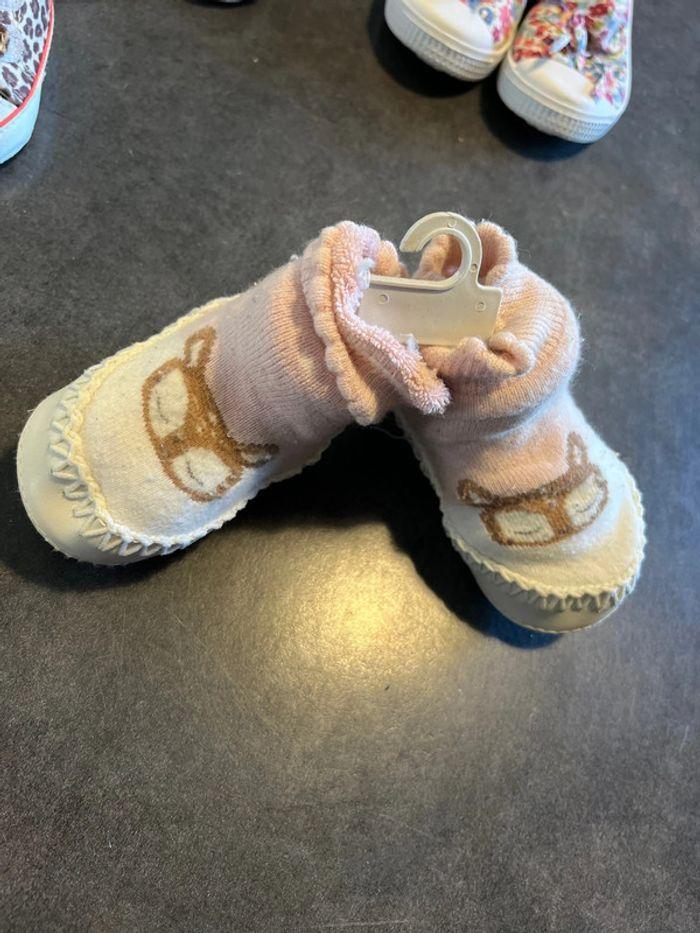 Chausson chaussette bébé fille pointure 18/19 - photo numéro 2