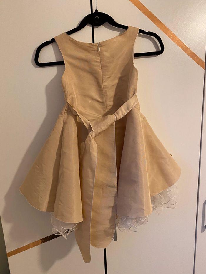 Robe fête fille 6 ans très bon état - photo numéro 2