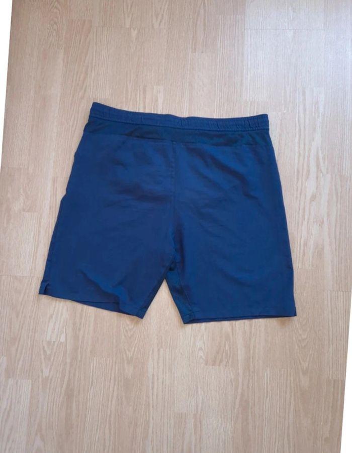 Short Fc Barcelone Nike taille L comme neuf - photo numéro 2