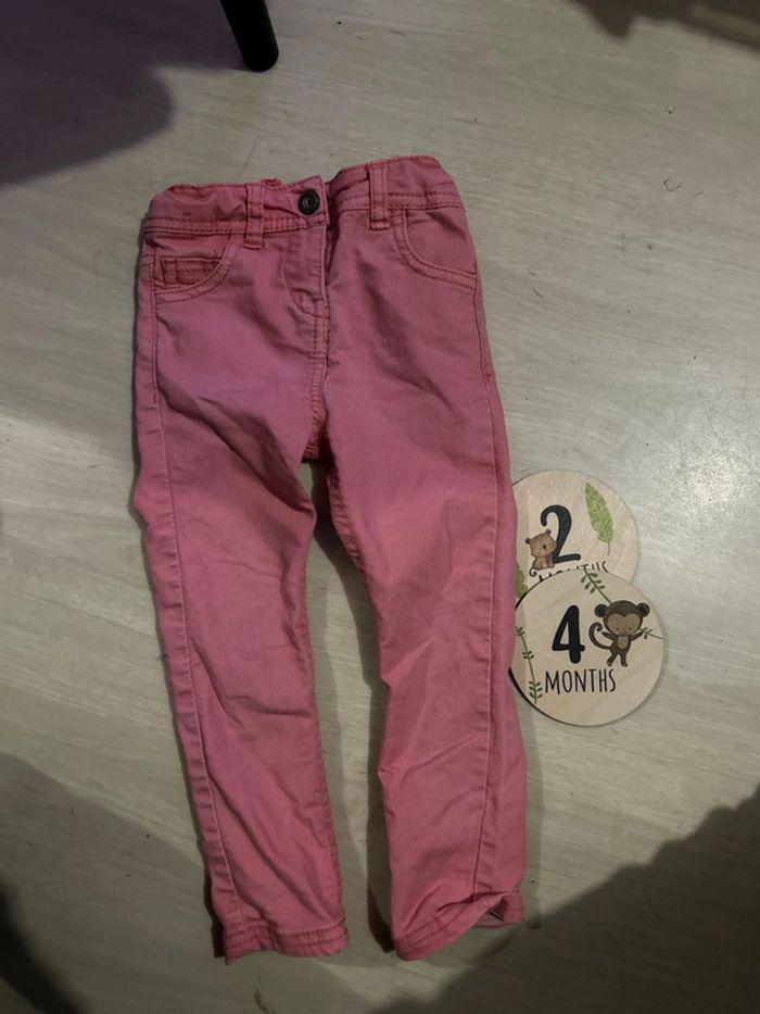 Lot 2 pantalon 2 ans 24mois. - photo numéro 2