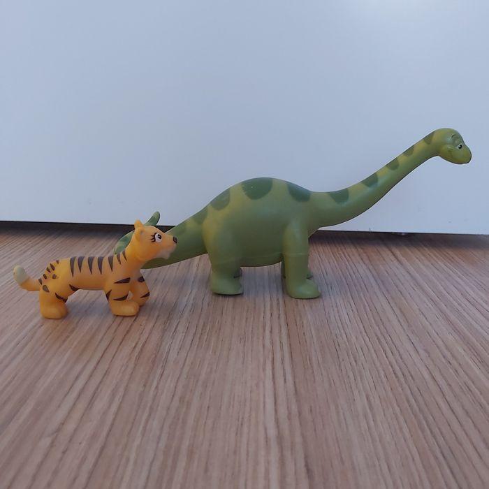 Lot d'un dinosaure et un tigre - photo numéro 2