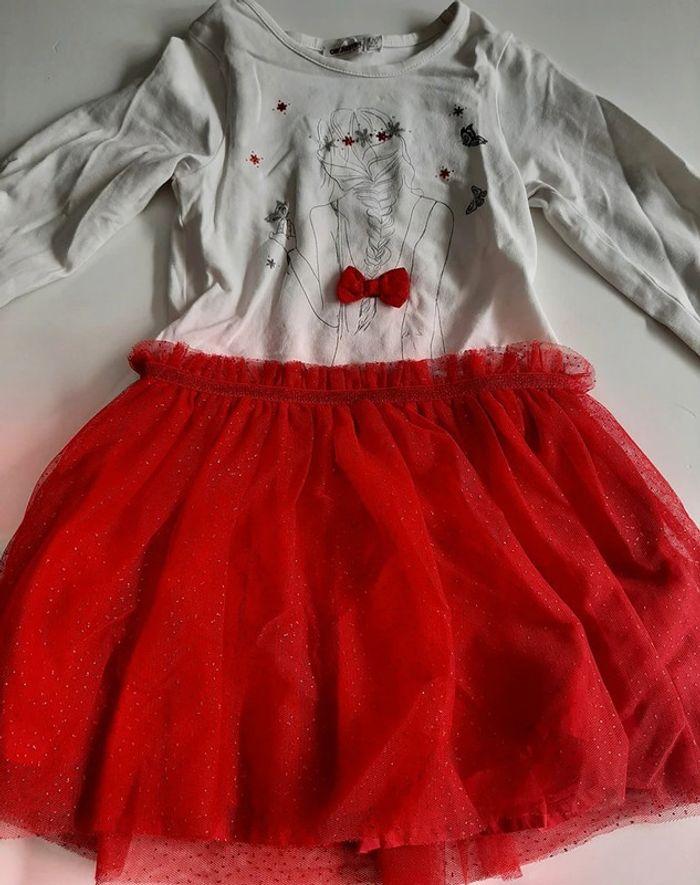 Robe Orchestra rouge taille 4 ans / 104 cm - photo numéro 1