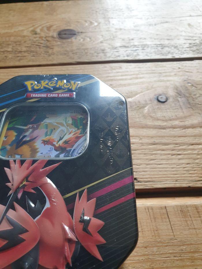 Pokebox electhor pokemon zenith suprême - photo numéro 3