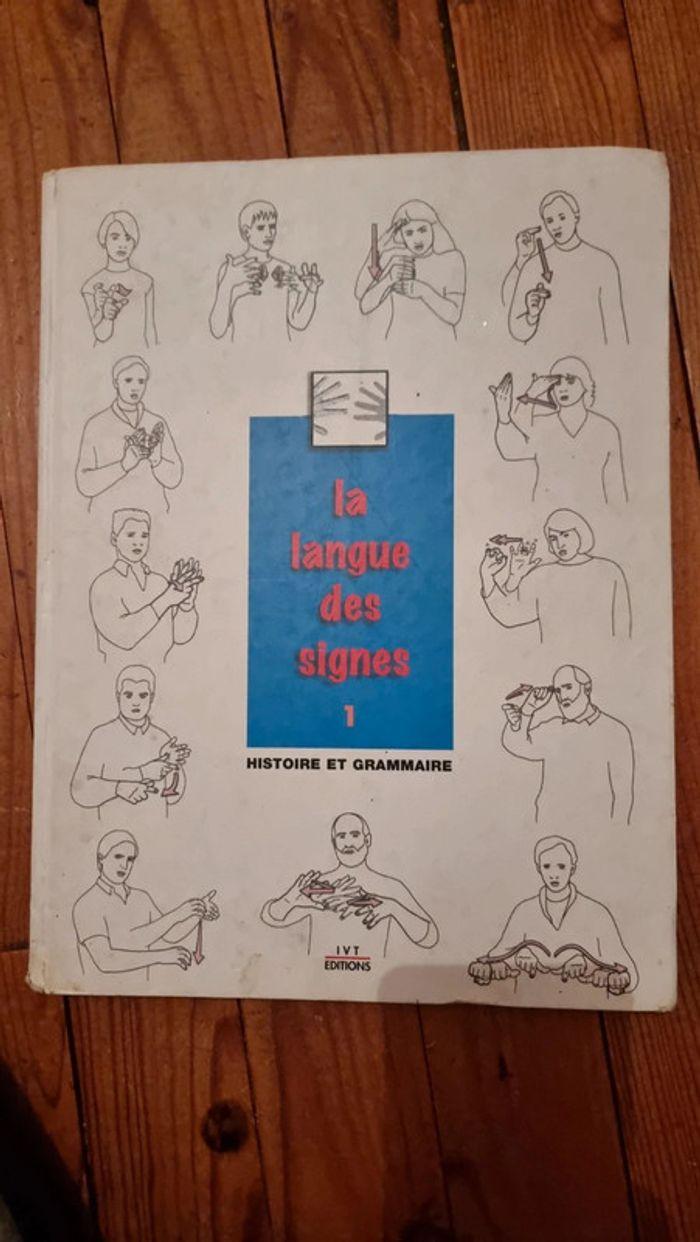 Livre La langue des signes, Histoire et Grammaire - photo numéro 1