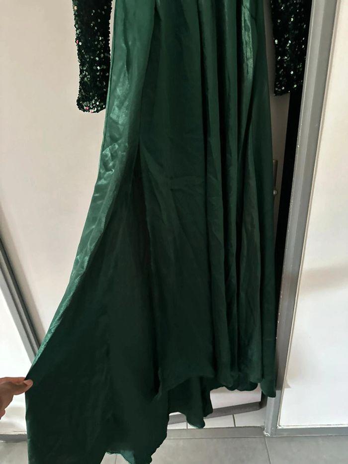 Robe de soirée verte - photo numéro 4