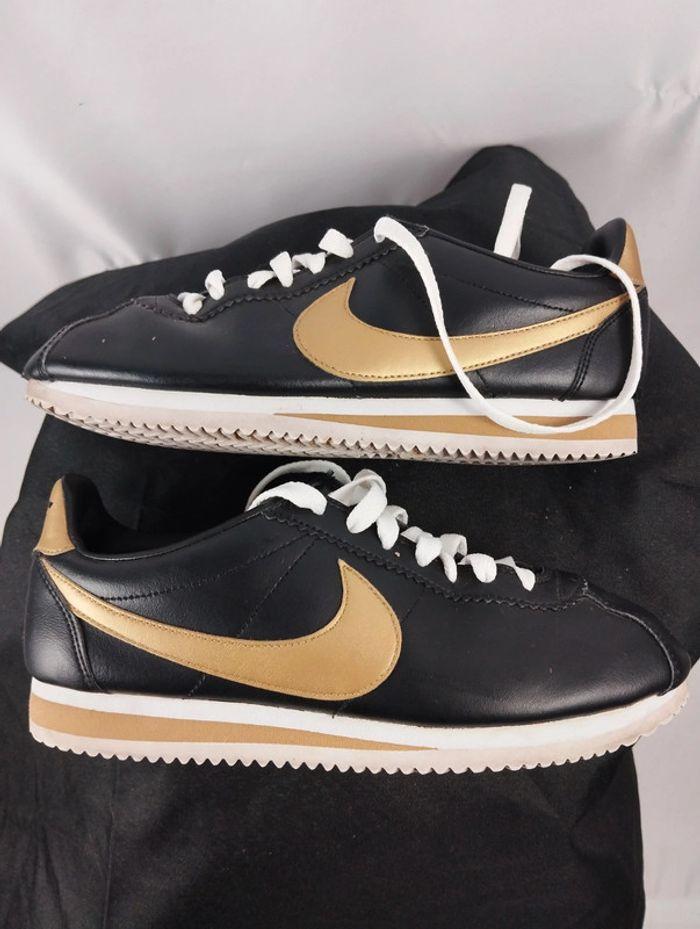 Nike Classic Cortez Leather - Pointure 39 - photo numéro 2