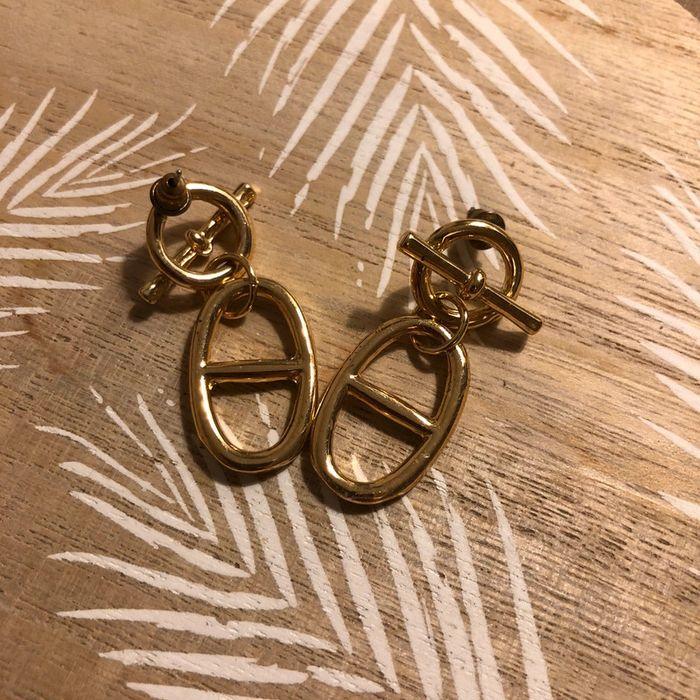 Paire boucles d’oreilles dorée - photo numéro 2