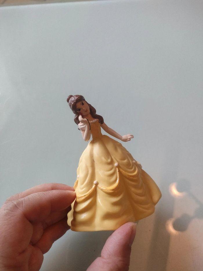 Figurine décoration Disney belle - photo numéro 3