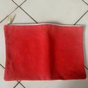 Pochette rouge/blanche Clarins