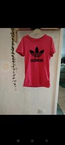 T-shirt adidas