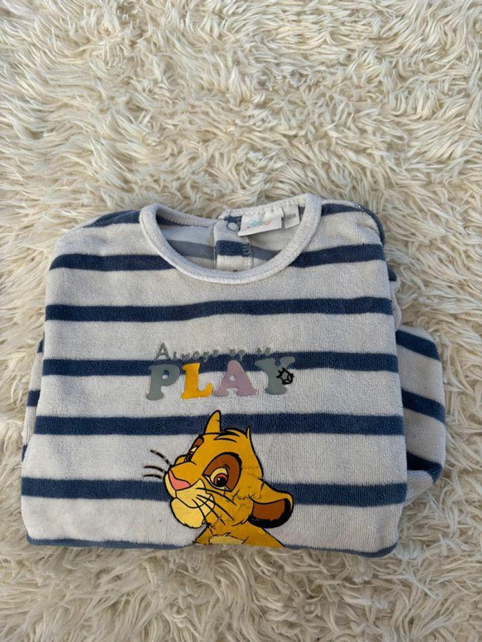 Joli pyjama Disney taille 18 mois - photo numéro 3