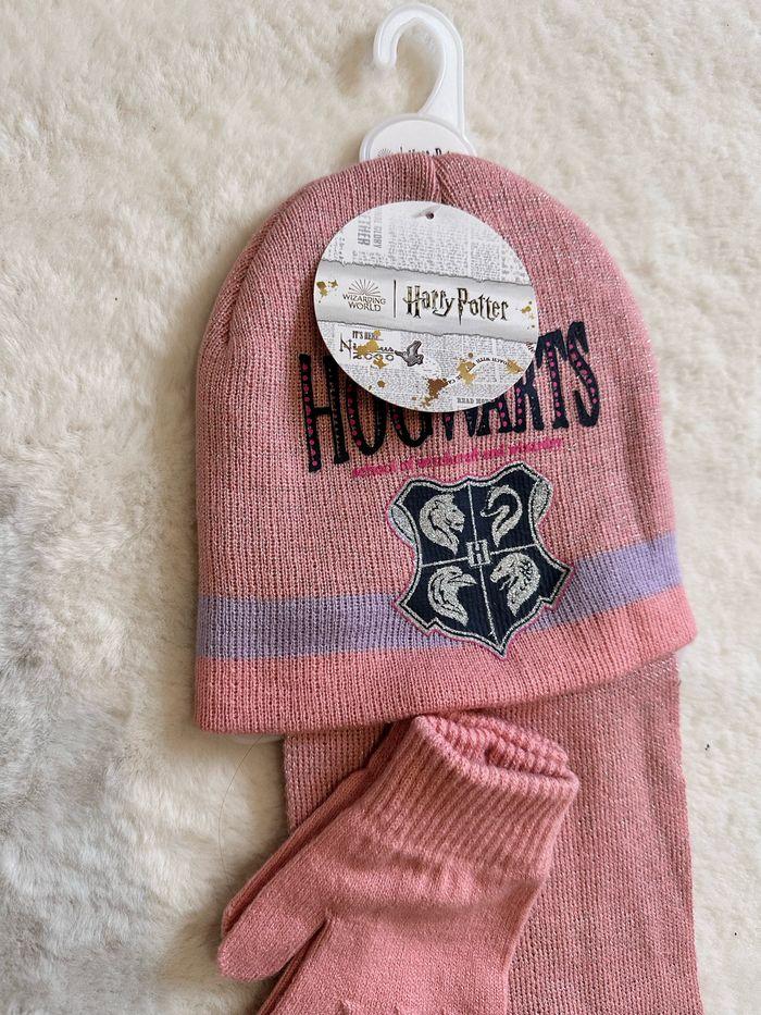 Ensemble hiver enfant neuf Harry Potter bonnet gant écharpe - photo numéro 1