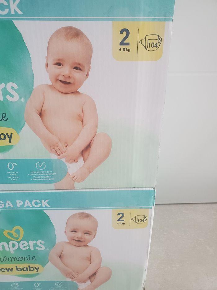 Lot de 2 cartons de couches PAMPERS harmonie taille 2 - photo numéro 2