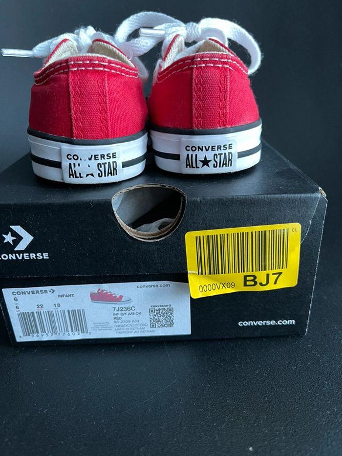 Converse rouge taille 22 - photo numéro 5