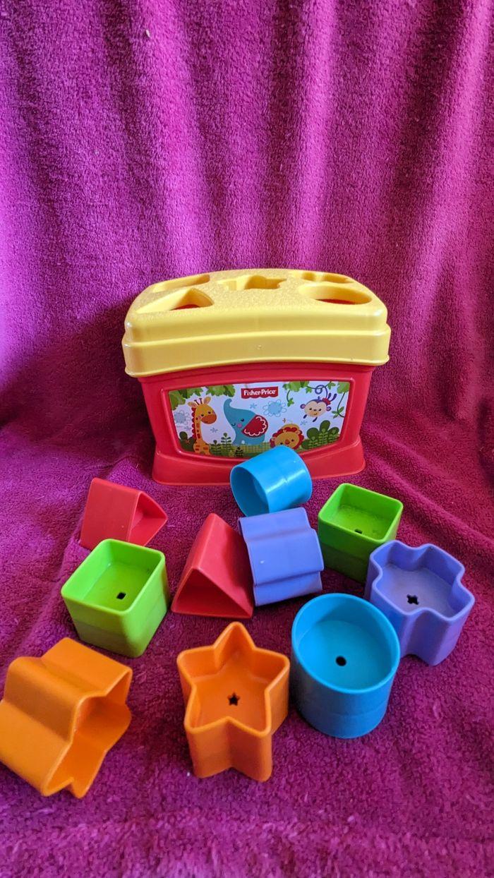 Trieur de formes Fisher Price - photo numéro 1