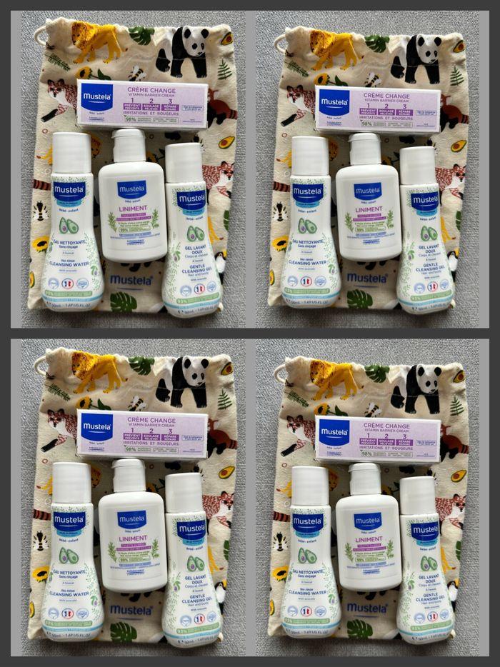 Lot de 4 trousses de soin Mustela - photo numéro 1