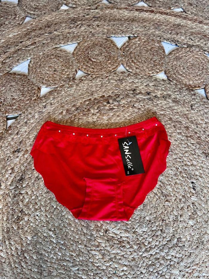 Culotte rouge avec strass argenté de taille XS  de la marque SanSelle - photo numéro 1