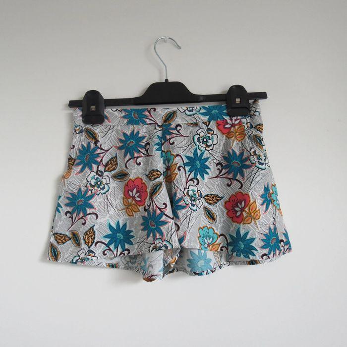 Short fluide imprimé floral - photo numéro 1