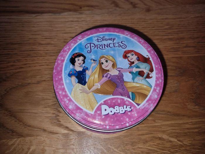 Jeu de carte dobble disney princess - photo numéro 1