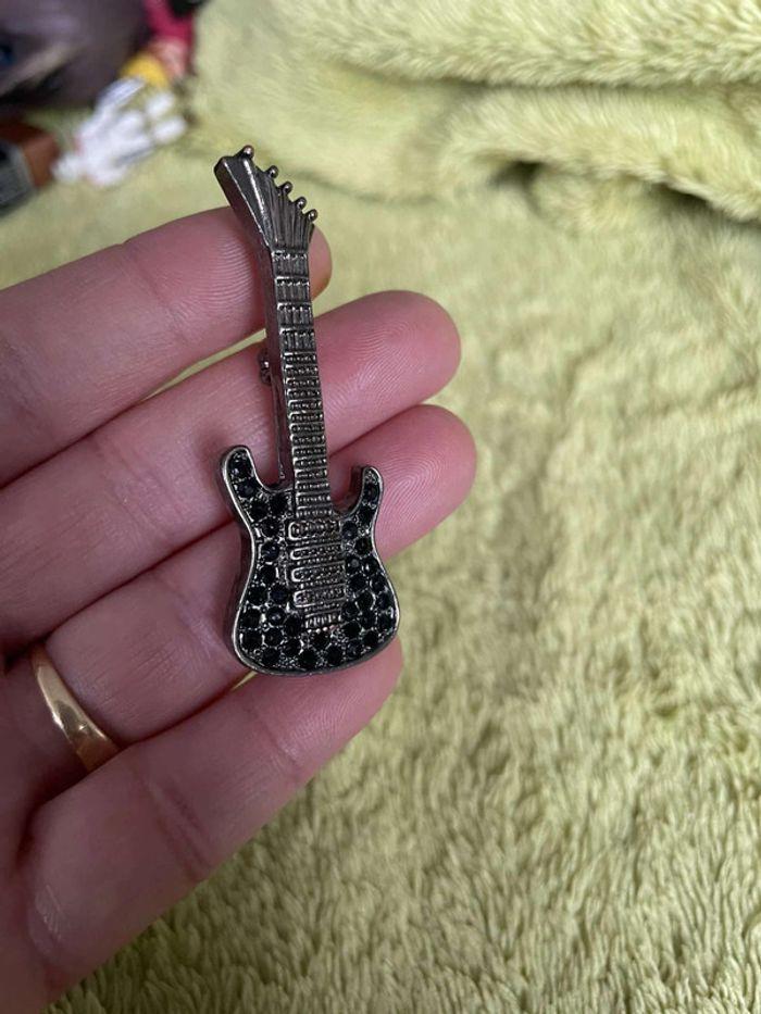 Broche Guitare - photo numéro 3