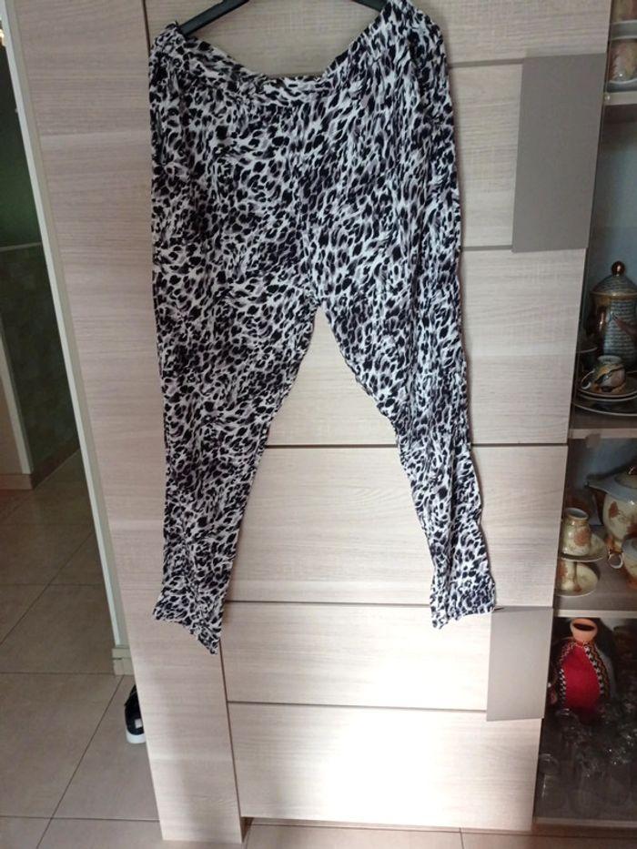 Pantalon à motif léopard - photo numéro 1