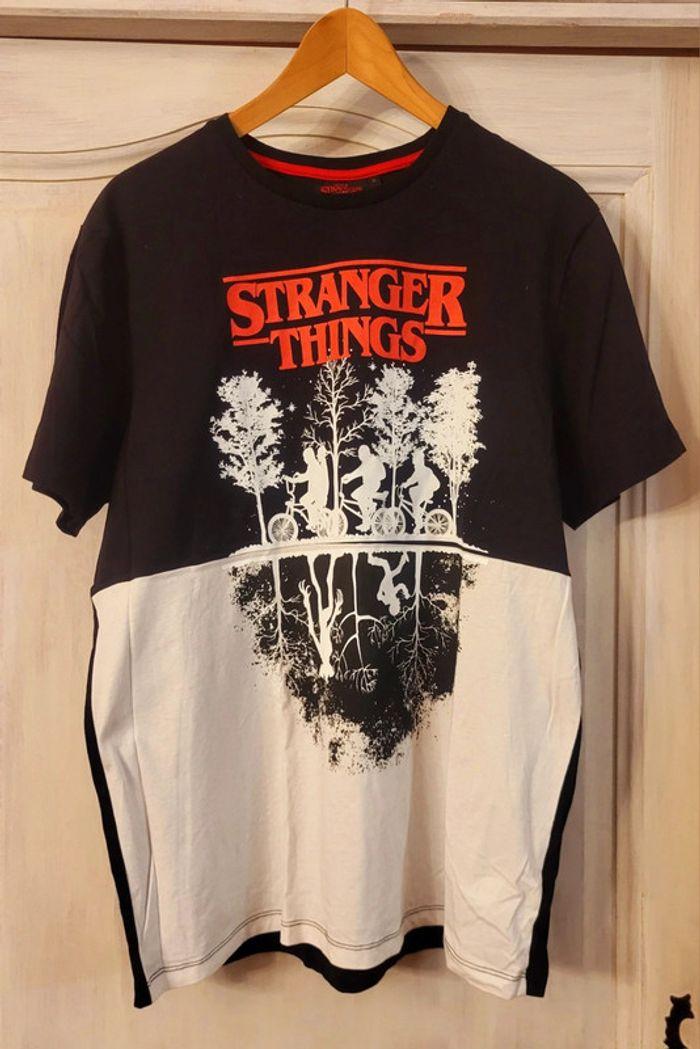 T-shirt Stranger Things - photo numéro 1