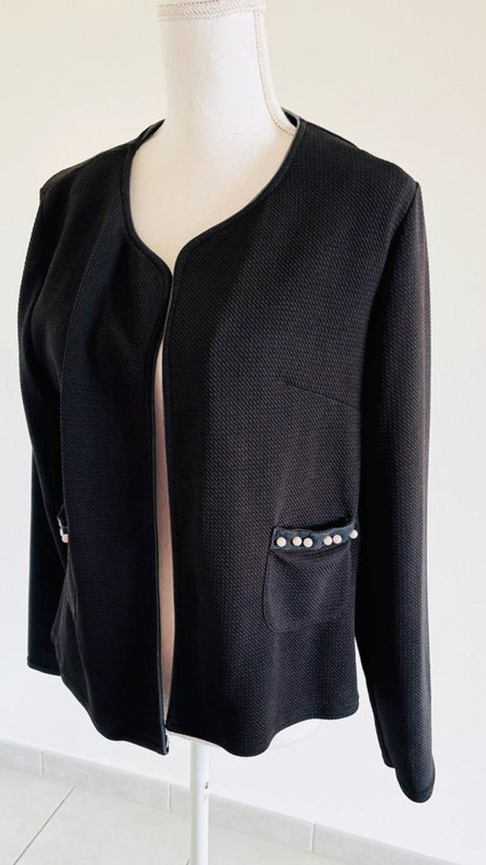 Veste type blazer noir d'une boutique indépendante - photo numéro 2