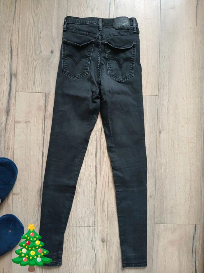 Jean levis high rise super skinny 27x32 noir - photo numéro 3