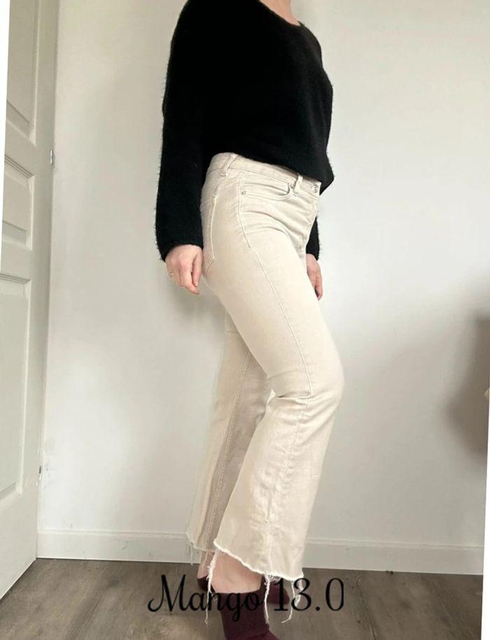 Jean flare 7/8ème beige Mango – Moderne et féminin, taille 38 (M), très bon état 💖 - photo numéro 1