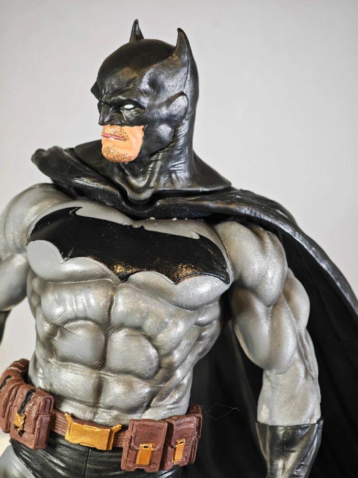 Figurine Batman 38cm neuve neuve sans boîte - photo numéro 3