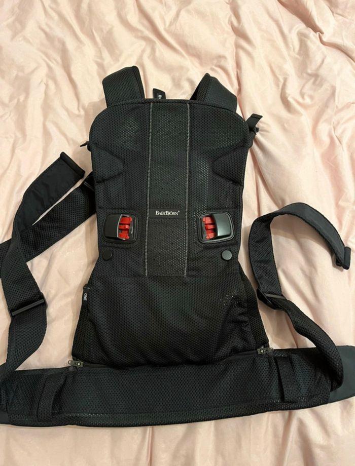 Porte bébé BabyBjorn one - photo numéro 1