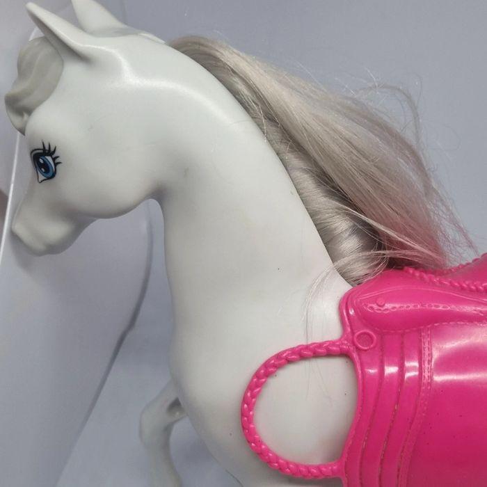 Cheval barbie blanc - photo numéro 10