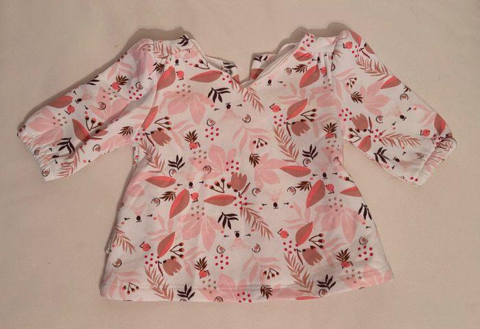 Blouse Petit Béguin molletonee taille 1 mois - photo numéro 1