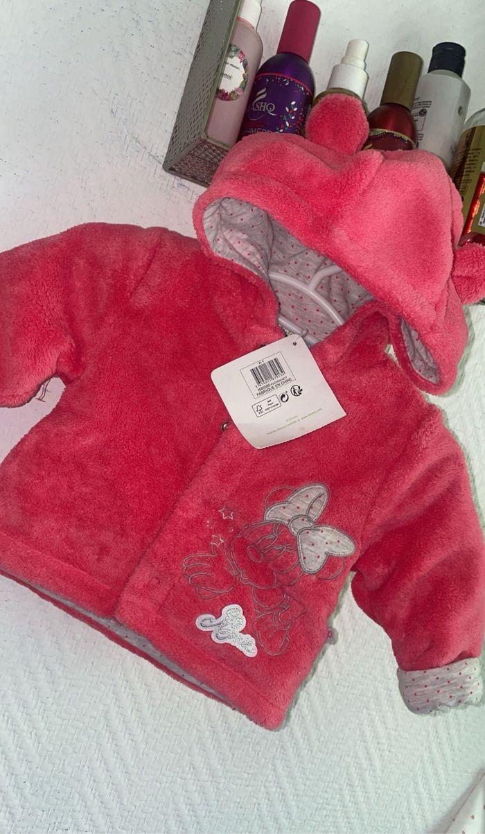 Manteau rose polaire capuche Minnie mouse Disney Disneyland 1mois - photo numéro 2