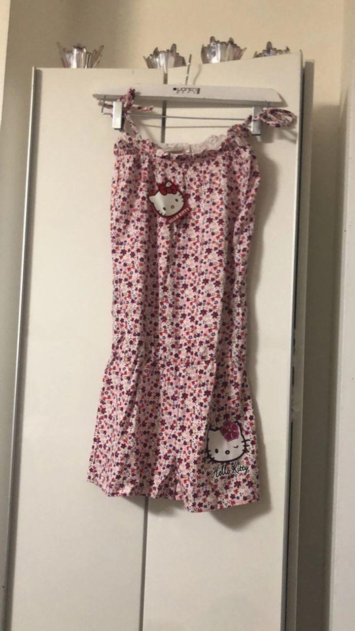 combi short salopette hello kitty 8 /10 ans - photo numéro 1