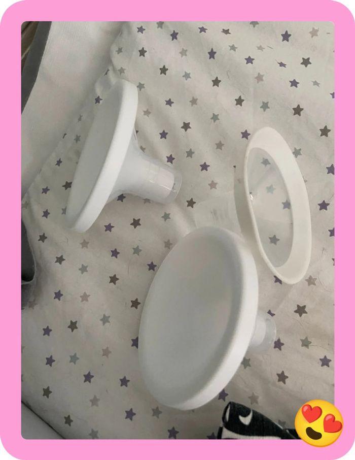 👶Lot téterelle 24 mm bellababy compatible medela 👶 - photo numéro 2