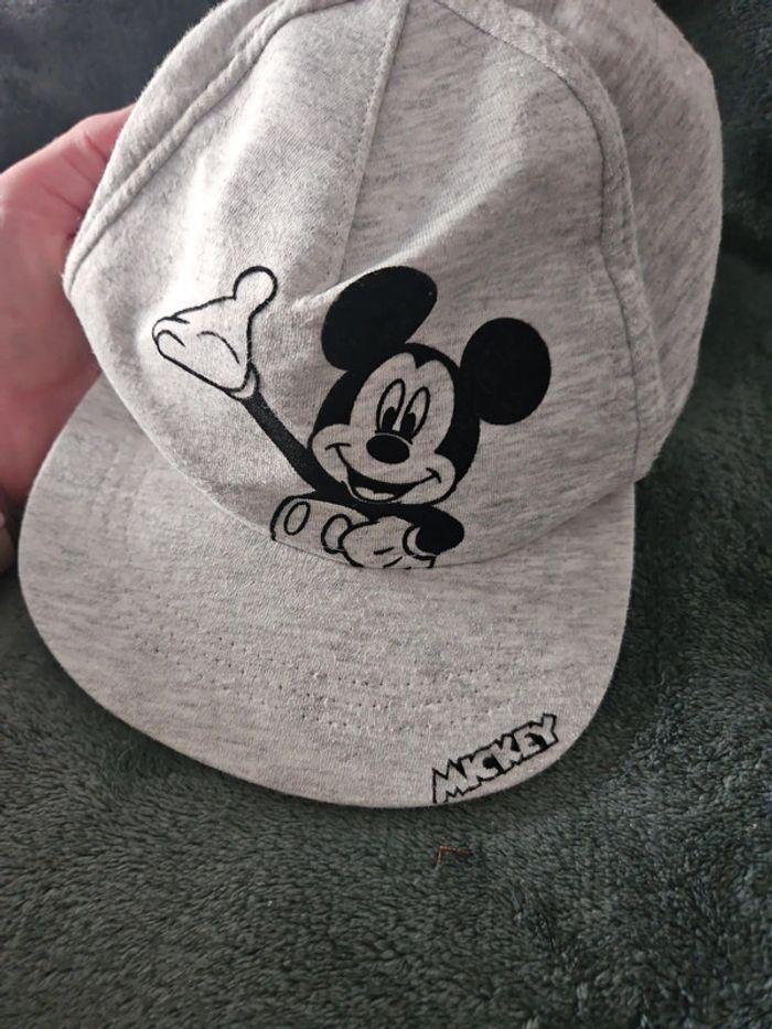 Casquette - photo numéro 3