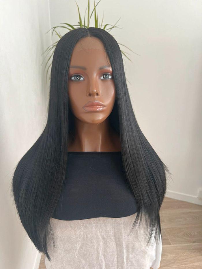 Perruque lisse noire lace frontal - photo numéro 7