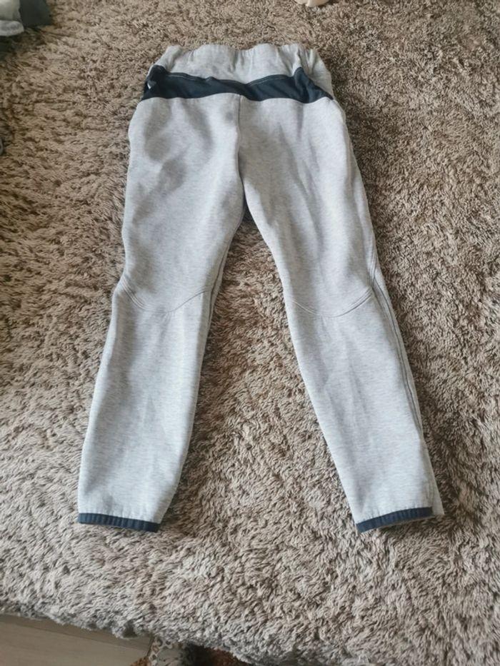 Pantalon jogging 8 ans - photo numéro 2