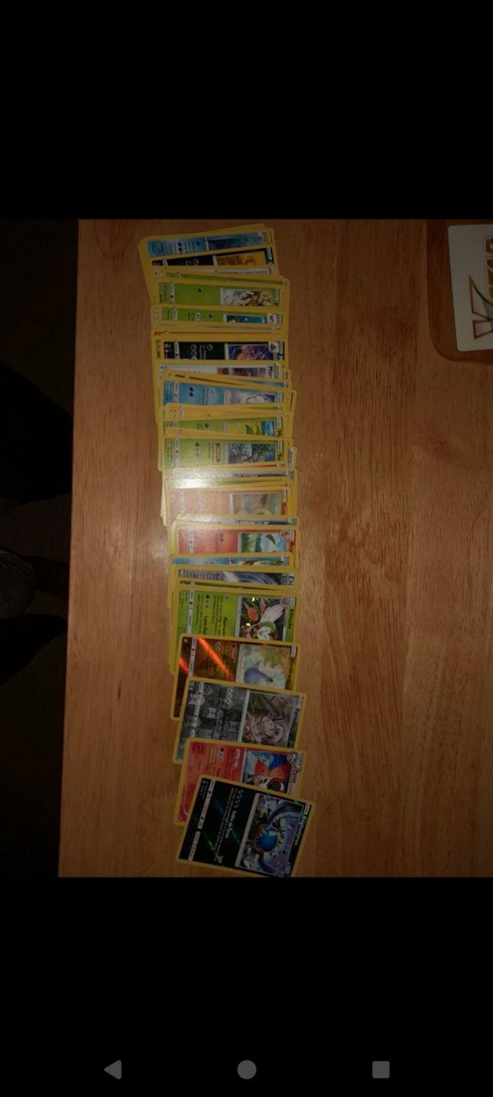 Lot 65 cartes Pokémon - photo numéro 3