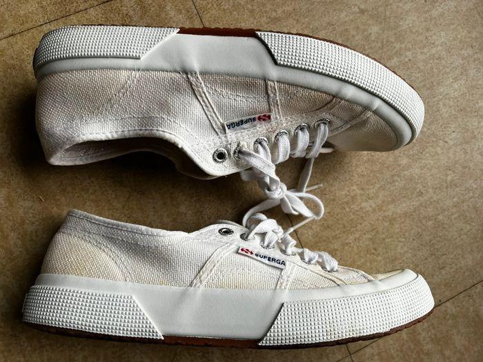 Superga 39 bon état - photo numéro 1