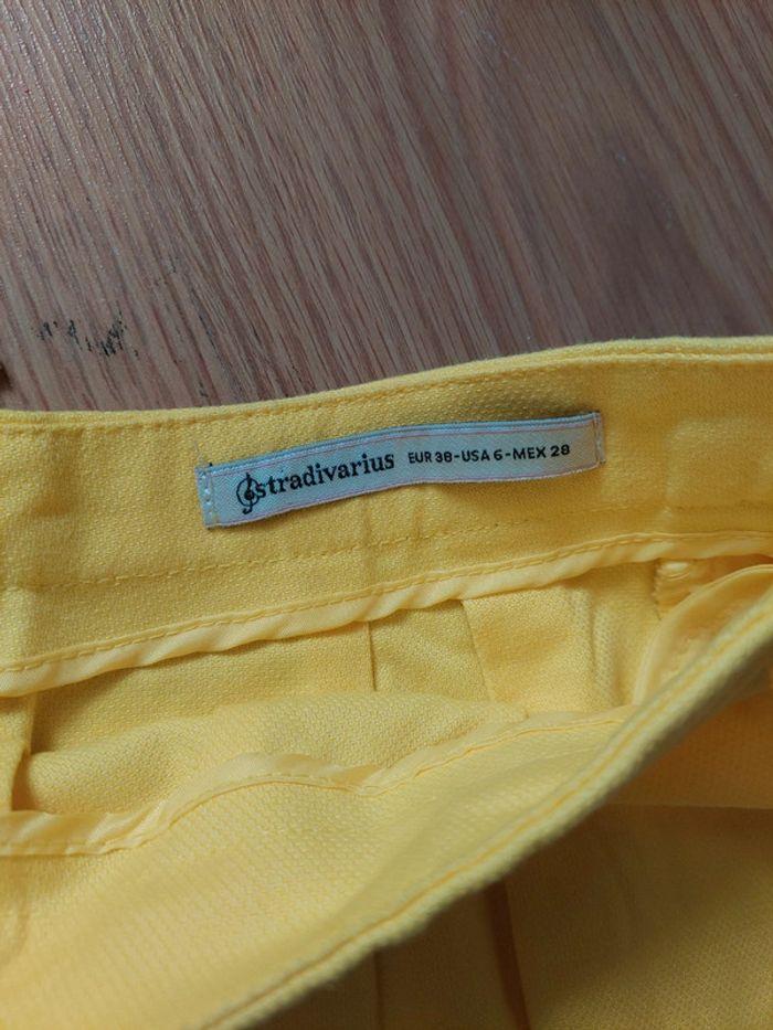 Jupe d'été jaune Stradivarius T.M TBE 🍋 - photo numéro 4