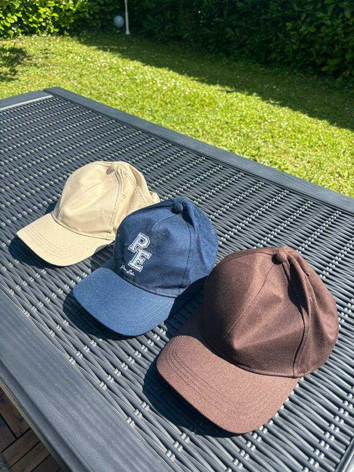 Lot de 3 casquettes - photo numéro 1