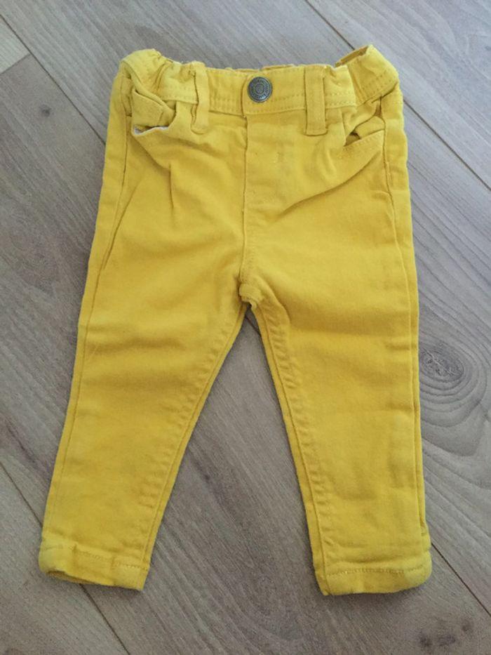 Jean bébé jaune 3 mois primark - photo numéro 1