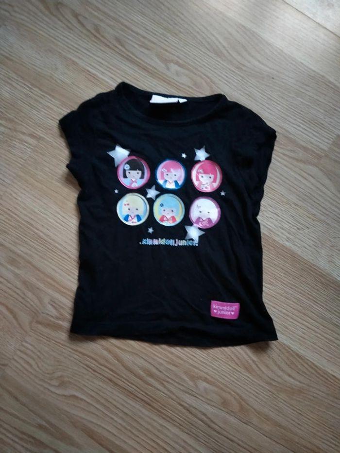 T shirt noir. Filles . Kimmidoll junior.
Taille 4 ans - photo numéro 2