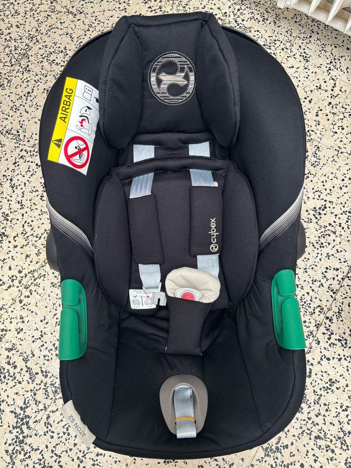 Cosy + base cybex aton S2 NEUF - photo numéro 4