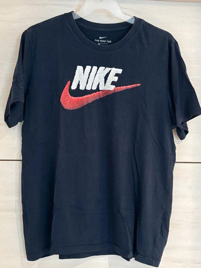 Tee shirt Nike - photo numéro 1