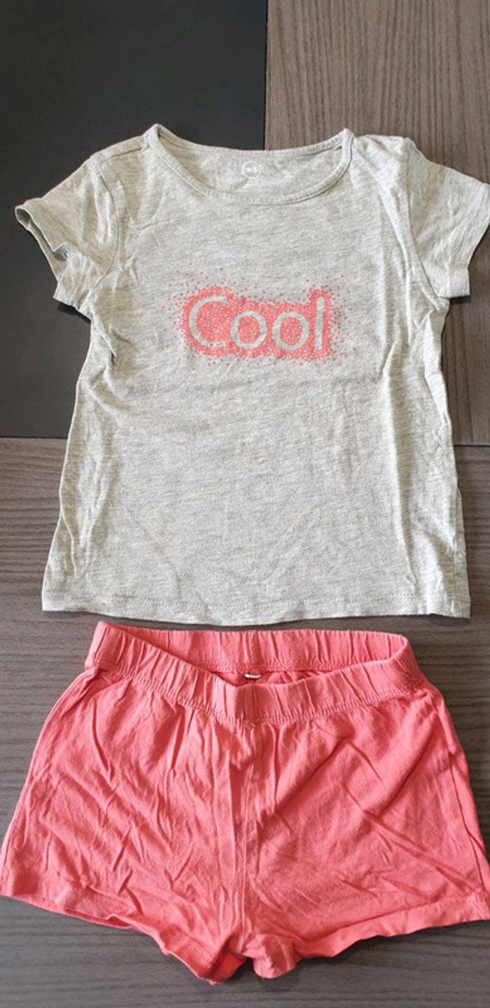 Pyjama tee-shirts manche courte et short 4/5ans - photo numéro 1